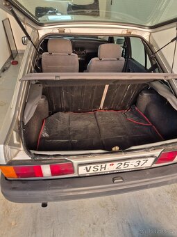 Prodám Ford Escort 1.3 sedan - 10