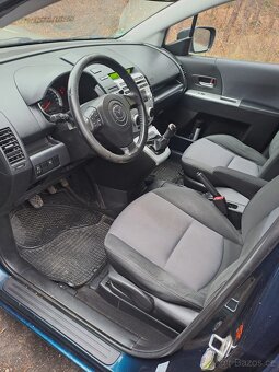 Mazda 5 - 10