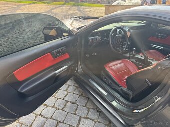 Prodám ford mustang 5,0 - 10