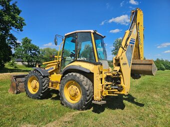 Komatsu  WB97S Závada Pojezdu+1x Bagr na díly v ceně - 10