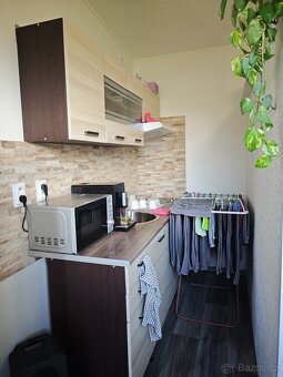 Pronájem komerčního prostoru využívaného jako Barber - 10