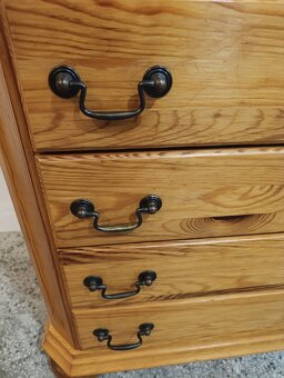 Rustikální šuplíková komoda, nábytek z masívu, - 10