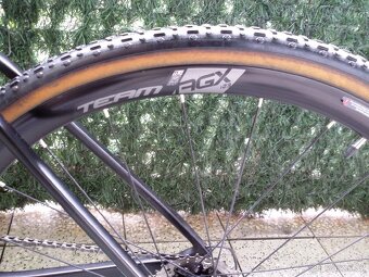 Gravel, silniční karbonové kolo HATTY 2022 (52) 1x11 - 10