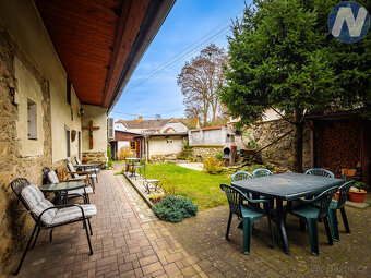 Prodej unikátního rodinného domu 388 m2, Pozemek 549 m2 - 10