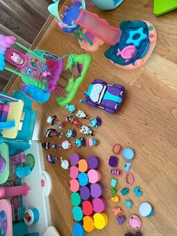 Gabby dollhouse - 10