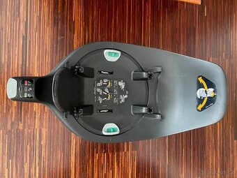 Cybex Cloud Z i-Size + Base Z (otočná báze) - 10