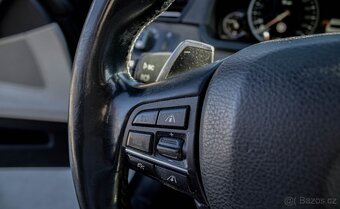 BMW 750i xDrive 2015 - 10