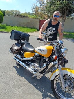 Honda Shadow 1100 VT - 10