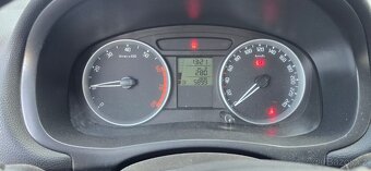 Fabia 2 - 10