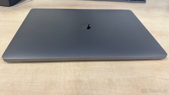 Apple MacBook Pro 16" Late-2019 (A2141) - 10