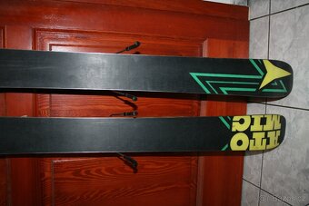 skialpove lyže Atomic 161 cm - 10