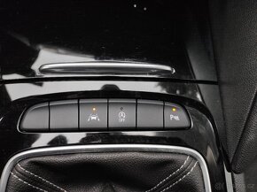 Opel Insignia EDITION SPORT 1.5 CDTi 2021 ČR 1.MAJ. + DPH - 10