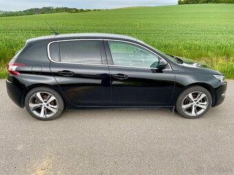 Peugeot 308 1.2 86000km - 10