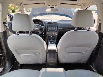Škoda Octavia Laurin&Klement 2.0 TDi AAA+ - 10