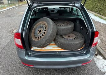 Škoda Octavia 1,4TSi/90kw ,serviska nová STK benzín - 10