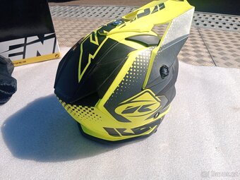 Motokrosová helma - Kenny - 10