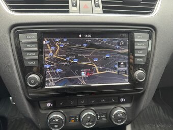 Skoda / Octavia 2.0 TSI RS - 10