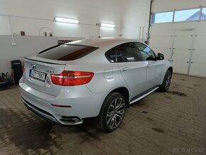 BMW X6 4.0d - 10