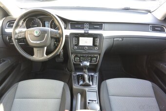 PRODÁM Škoda Superb 2.0TDi DSG 4x4 Ambition - 10