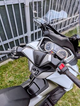 Honda Forza 350 ABS 2021 - 10