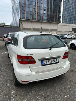 Mercedes-Benz B 180 CDI (W245 2010) - 10