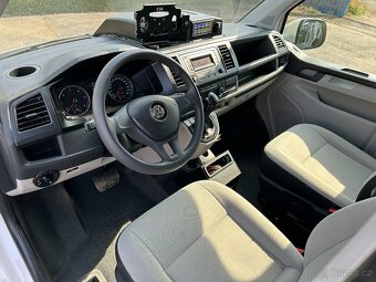 VW T6 2.0 TDI Sanitní vůz 4x4 - DSG - 10