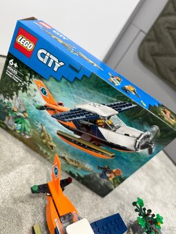 LEGO City Jungle Explorer hydroplán s krokodýli - 10