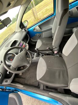 Peugeot 107 - 10