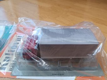 Prodám modely aut, náklaďáků, autobusů, letadel - 10