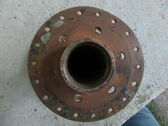 čz 125/150 - motor,rozeta,kolo,náboj,startpáka,válec čz125b - 10