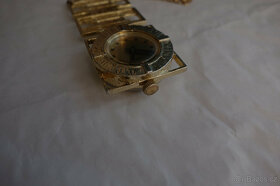 Staré,funkční, zajímavé dámské  přívěškové hodinky Ruhla - 10