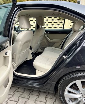 Skoda Octavia 2.0 TSI Style DSG - 10