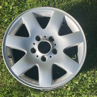 5x120 7Jx16H2 IS47 - 10