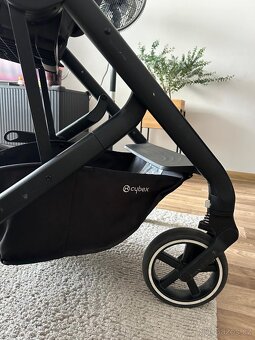 ✨ Stylový kočárek Cybex Balios S Lux – Moon Black (2022) ✨ - 10