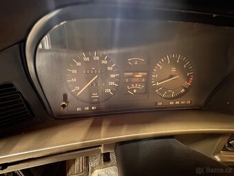 BMW e28 518i r.v. 1986 Nová STK.REZERVOVÁNO. - 10