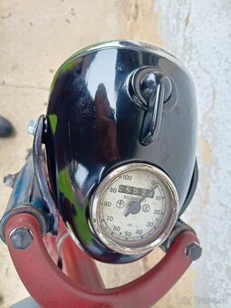 ČZ 125c export červena verze - 10