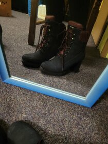 Tmavě modré vyšší boty na podpatku Jenny Fairy, vel. 38 - 10