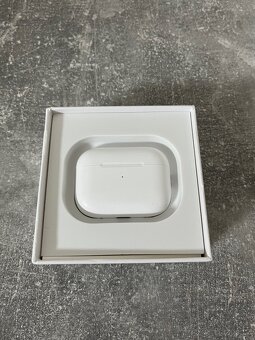 Apple Airpods Pro - 10