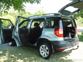 Škoda Yeti 2.0TDi,4x4,103kw,pěkná výbava - 10