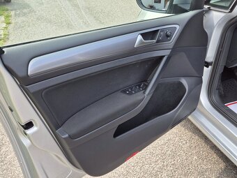 Volkswagen Golf 7 Variant 1.2 TSI - 10