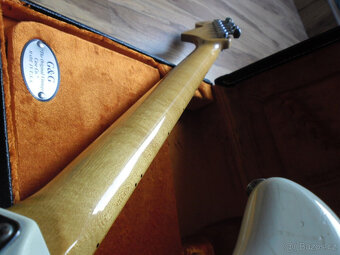 Fender Custom Shop 1969 Stratocaster z roku 2012, hlava odpo - 10