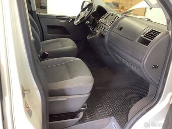 VW Multivan T5 2.0 TDI 103kW 4x4,webasto,xenon,tažné,navi. - 10