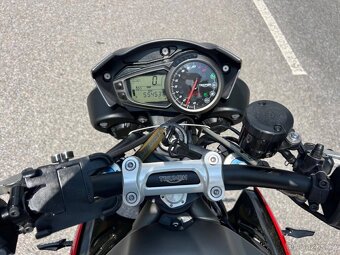 Prodám TRIUMPH SPEED TRIPLE R - 10