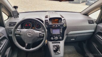 OPEL ZAFIRA 1.7D 92kW 7míst - 10