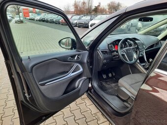 Opel Zafira 2.0 CDTi KLIMATIZACE ESP - 10