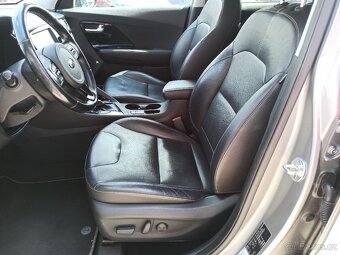 KIA NIRO 1.6GDi PHEV PREMIUM - 10