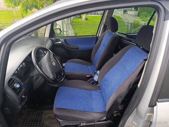 Opel Zafira 1.8 92Kw LPG - jede na tři valce - 10