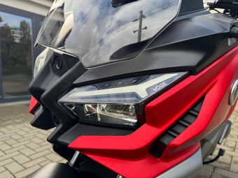 Voge SR1 125i ADV - 10