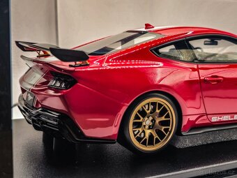 Shelby Supersnake 1:18 GT Spirit - 10