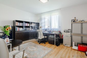 5+kk, 226m2, Ohrobec - 10